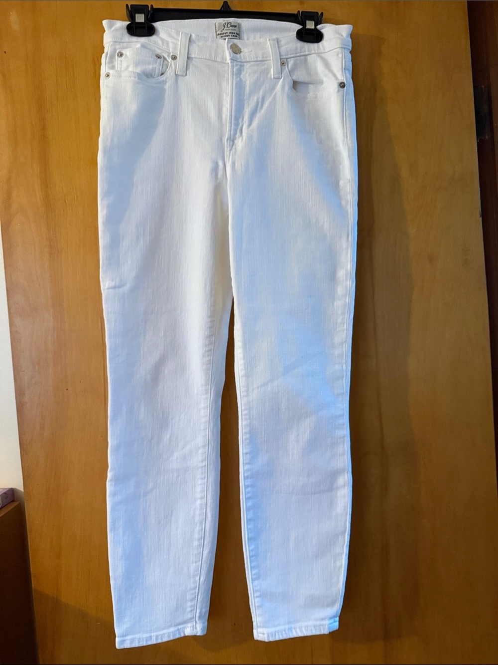 J. Crew White Womenโs Skinny Jeans